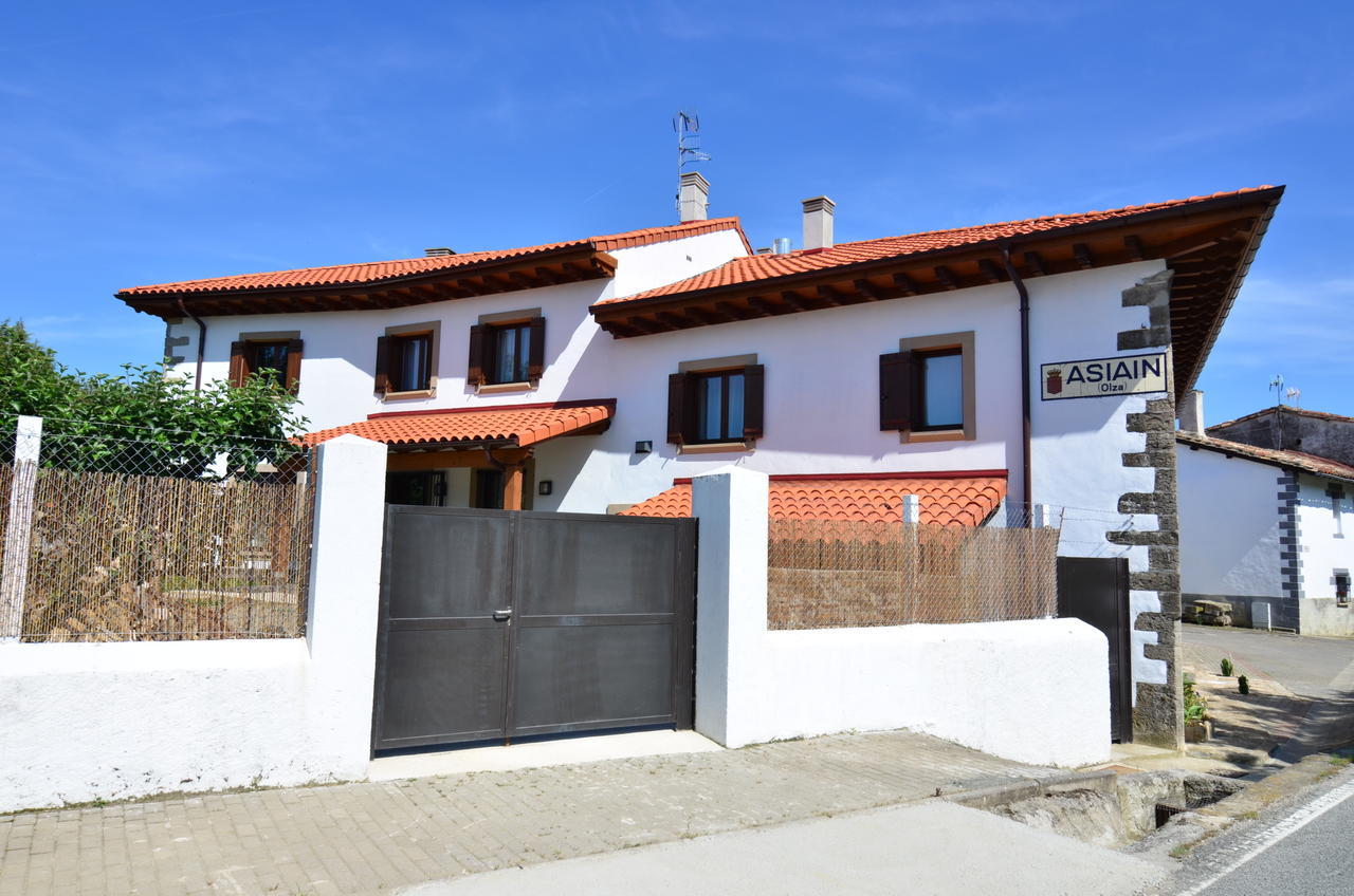 Gasthaus Casa De La Cadena Asiáin Exterior foto